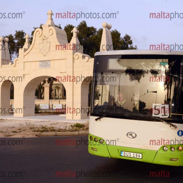 Fleur De Lys Wignacourt Arches Monument Roundabout Night Birkirkara