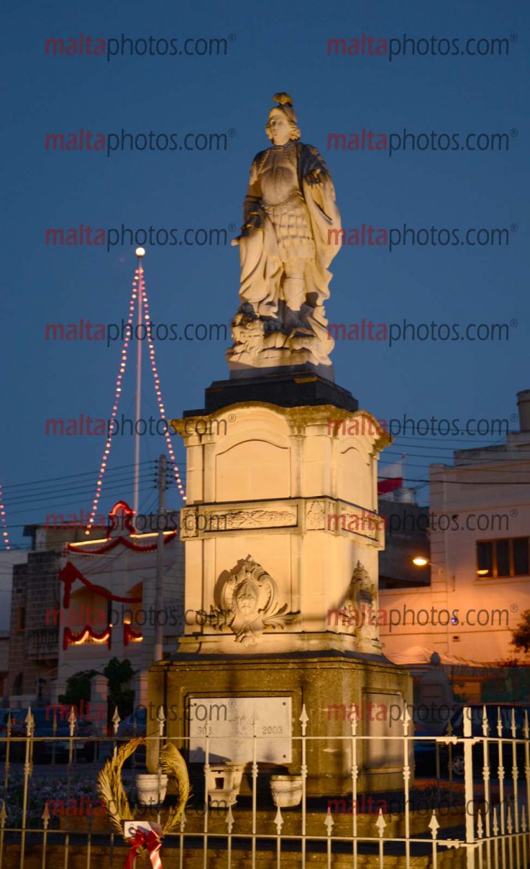 Qormi Monument Malta Photos