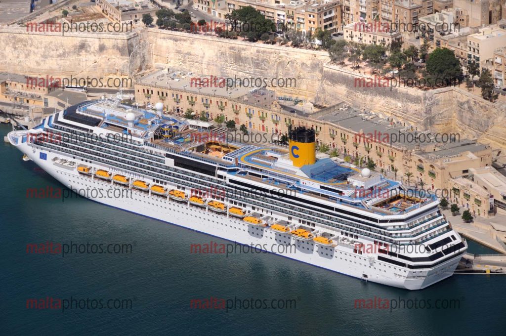 Cruiseliners Malta Grand Harbour Aerial Tourism Tourists Malta Photos