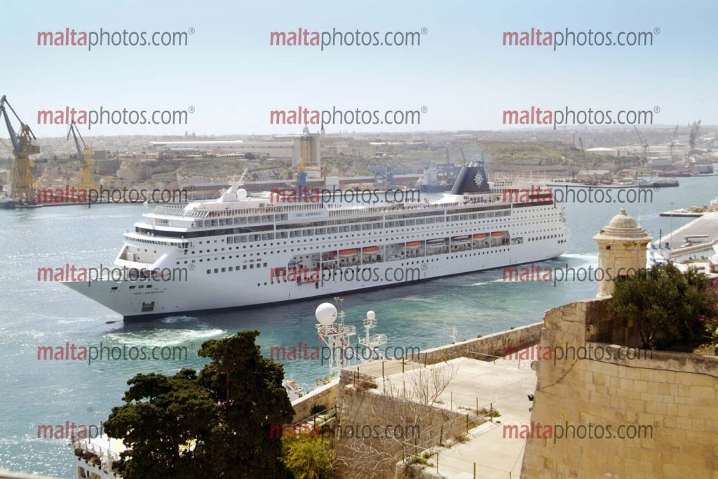 Cruiseliners Malta Grand Harbour Malta Photos