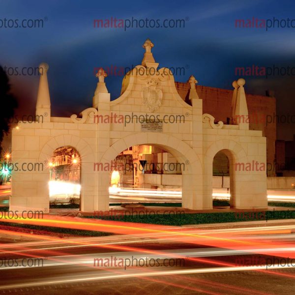 Fleur De Lys Wignacourt Arches Monument Roundabout Night Birkirkara